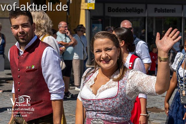 Foto Laudi_ Volksfestzug-3.jpg